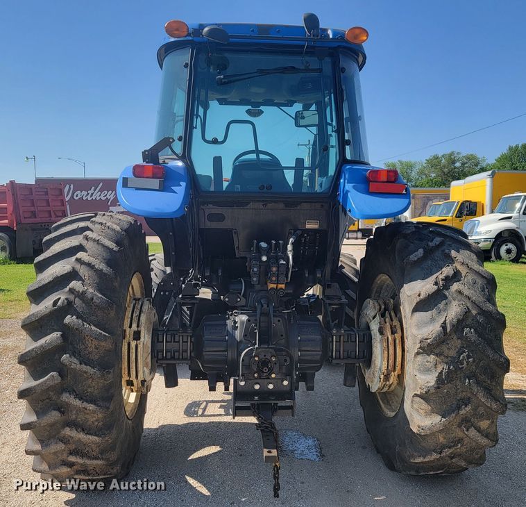 image for item JL9474 2014 New Holland TS6.120  MFWD tractor