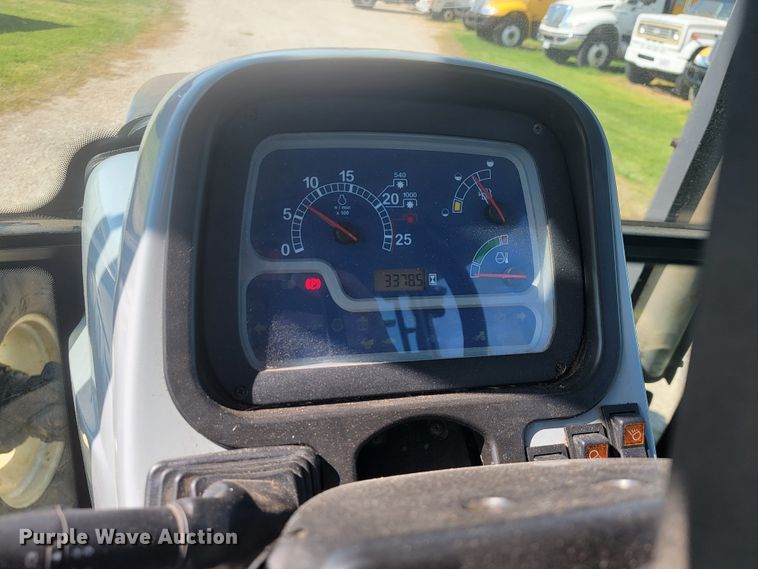 image for item JL9474 2014 New Holland TS6.120  MFWD tractor