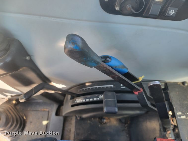 image for item JL9474 2014 New Holland TS6.120  MFWD tractor