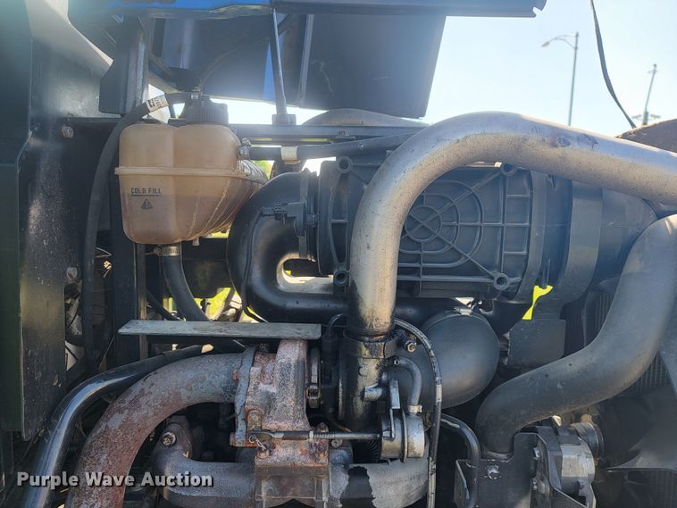 image for item JL9474 2014 New Holland TS6.120  MFWD tractor