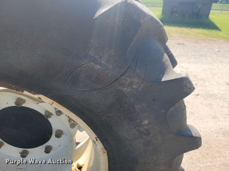 image for item JL9474 2014 New Holland TS6.120  MFWD tractor