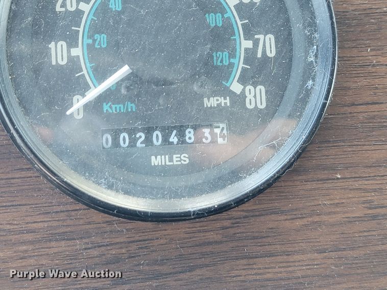 image for item JL9612 1990 Grumman  ladder fire truck