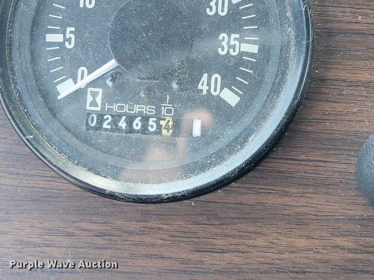 image for item JL9612 1990 Grumman  ladder fire truck