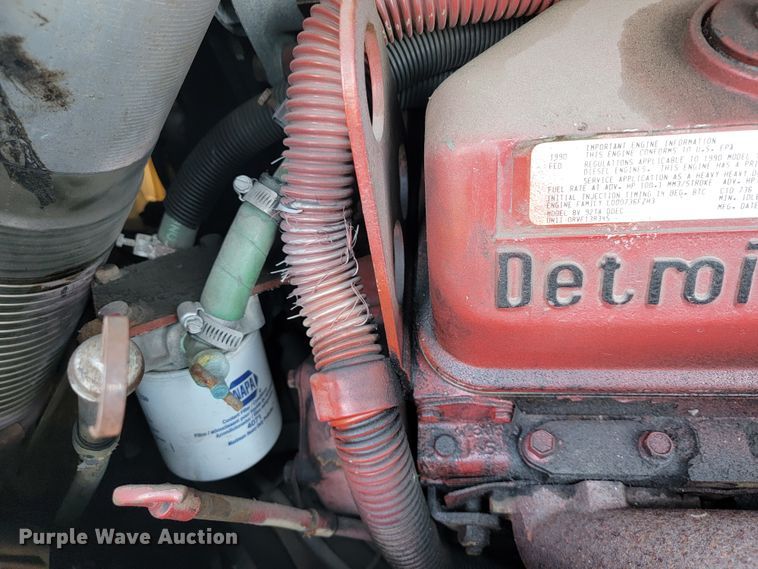 image for item JL9612 1990 Grumman  ladder fire truck