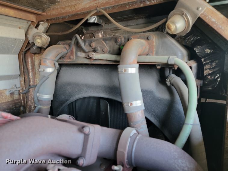 image for item JL9612 1990 Grumman  ladder fire truck