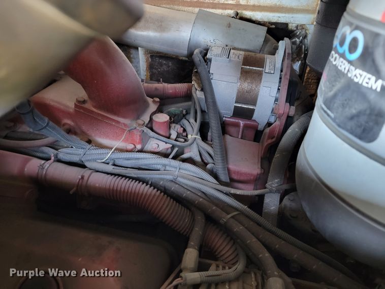 image for item JL9612 1990 Grumman  ladder fire truck