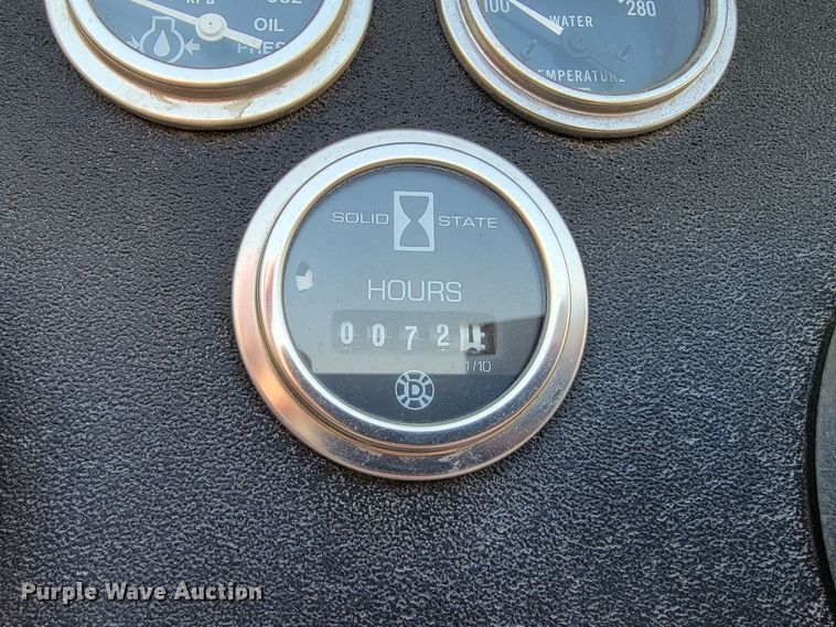 image for item JL9612 1990 Grumman  ladder fire truck