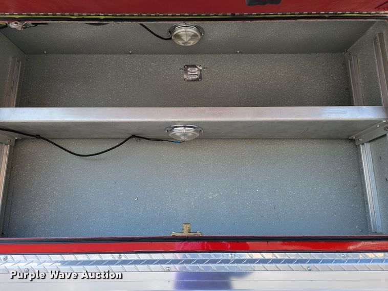 image for item JL9612 1990 Grumman  ladder fire truck