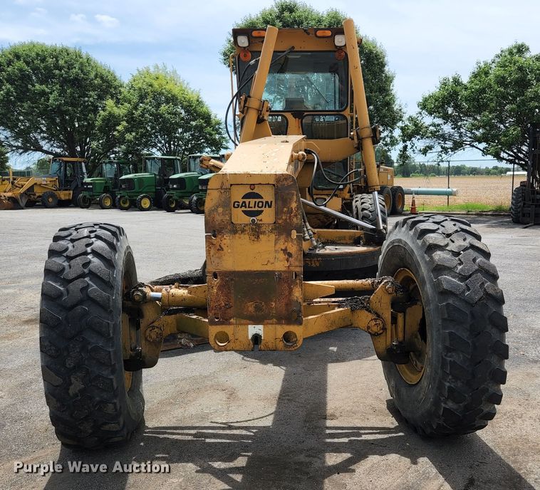 image for item JM9052 1995 Galion 850  motor grader