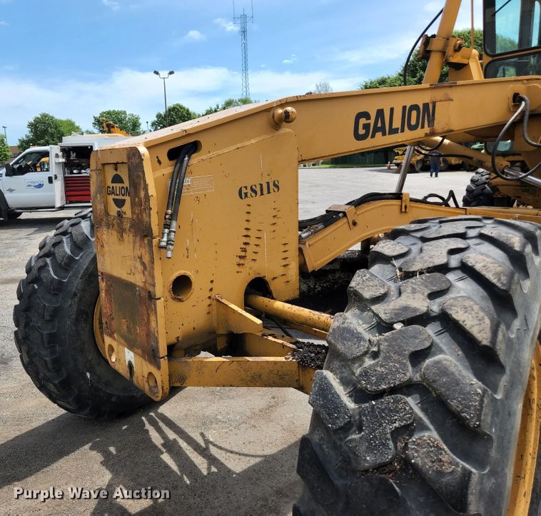 image for item JM9052 1995 Galion 850  motor grader
