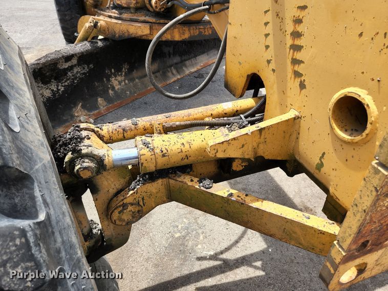 image for item JM9052 1995 Galion 850  motor grader