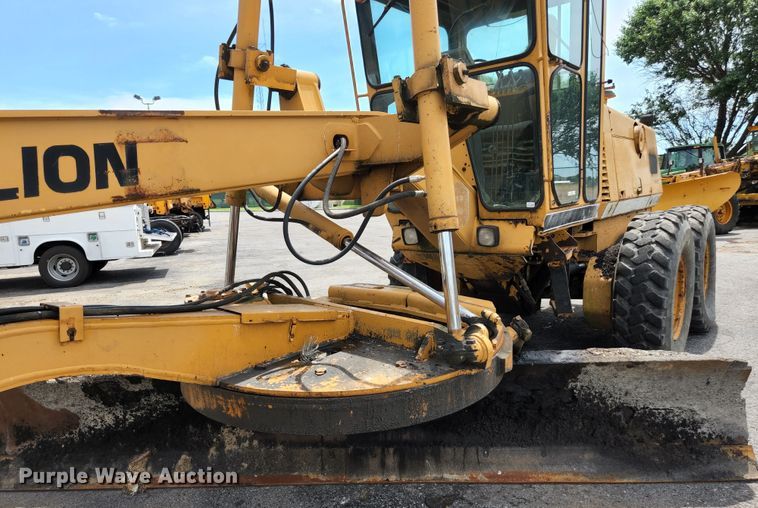 image for item JM9052 1995 Galion 850  motor grader