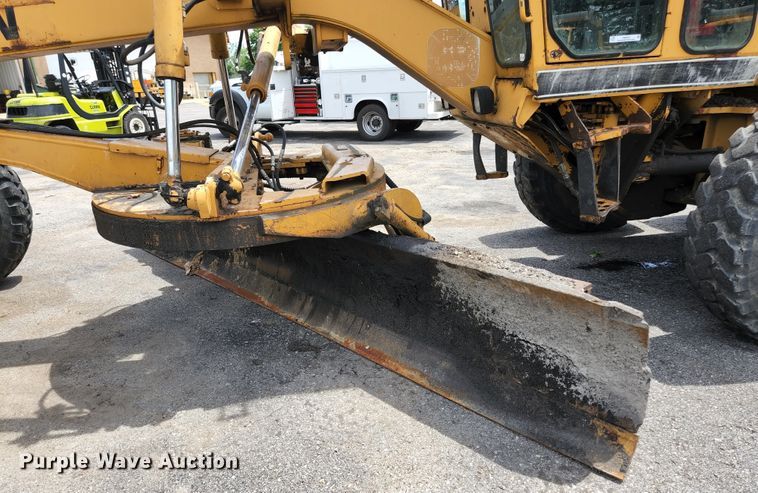 image for item JM9052 1995 Galion 850  motor grader