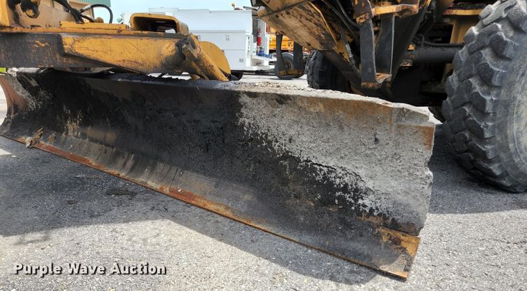 image for item JM9052 1995 Galion 850  motor grader