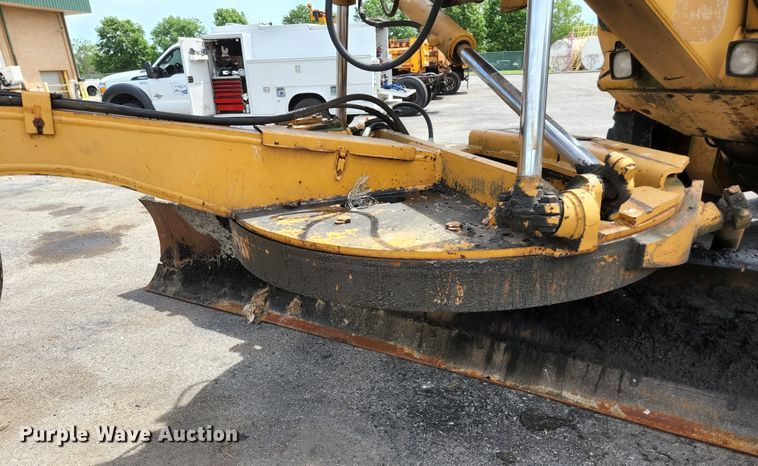 image for item JM9052 1995 Galion 850  motor grader