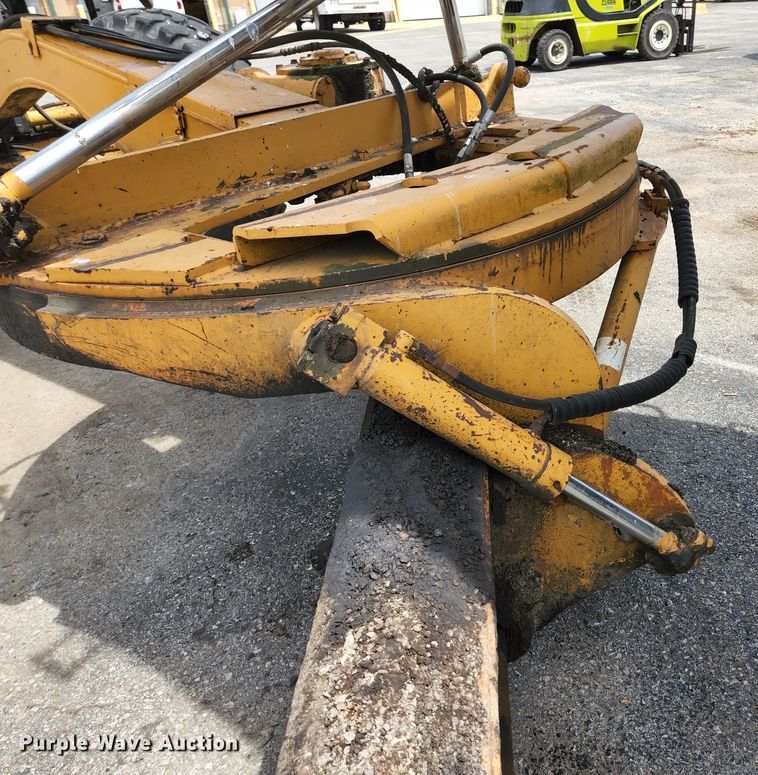 image for item JM9052 1995 Galion 850  motor grader