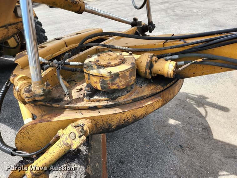 image for item JM9052 1995 Galion 850  motor grader