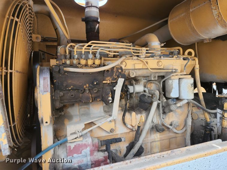 image for item JM9052 1995 Galion 850  motor grader