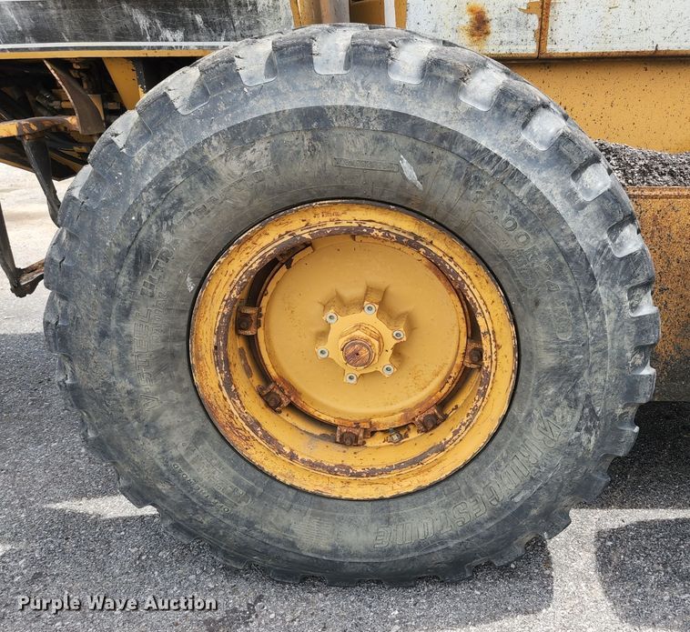 image for item JM9052 1995 Galion 850  motor grader