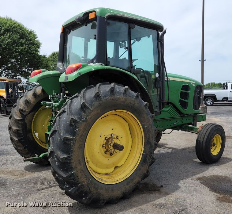 image for item JM9054 John Deere 7130  tractor