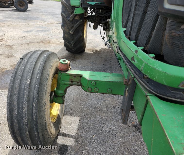 image for item JM9054 John Deere 7130  tractor