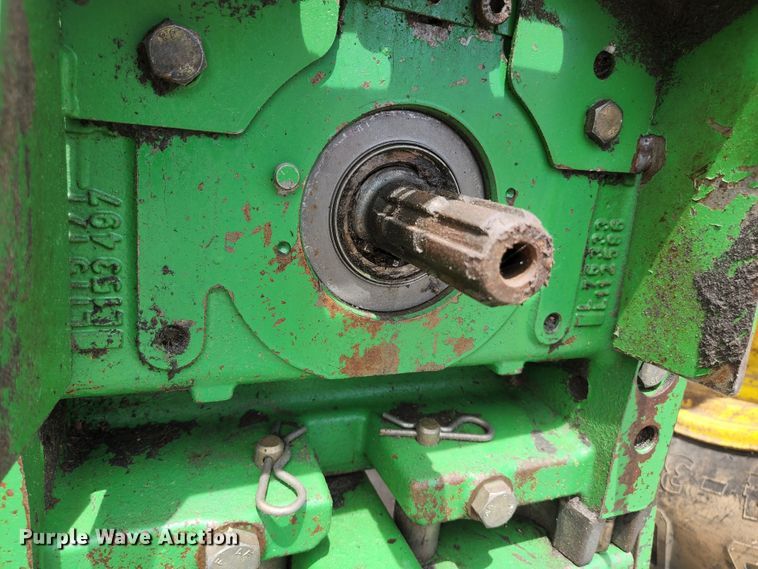 image for item JM9054 John Deere 7130  tractor