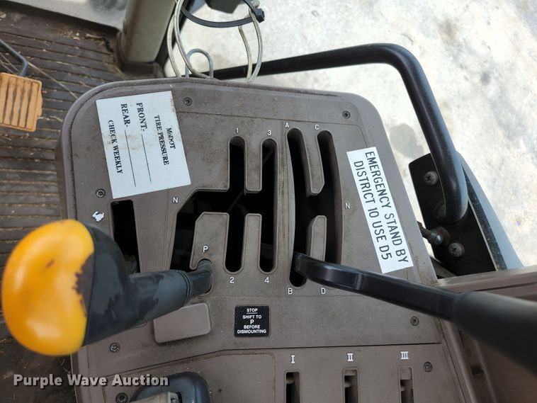 image for item JM9054 John Deere 7130  tractor