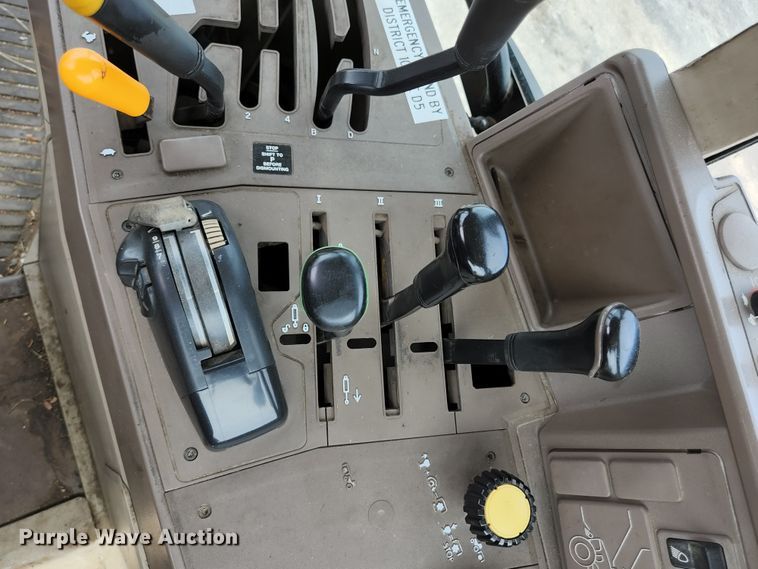 image for item JM9054 John Deere 7130  tractor