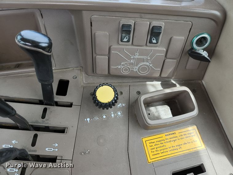 image for item JM9054 John Deere 7130  tractor