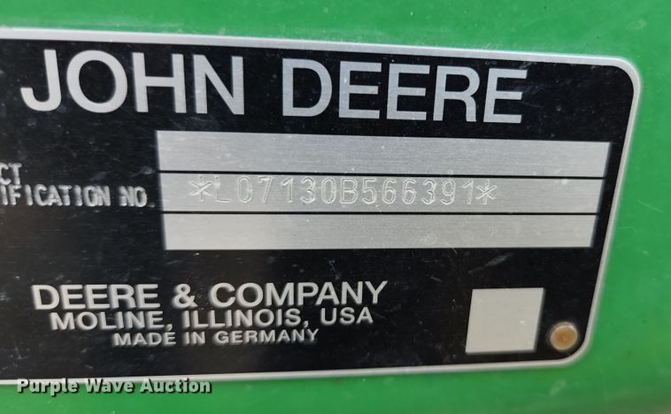 image for item JM9054 John Deere 7130  tractor