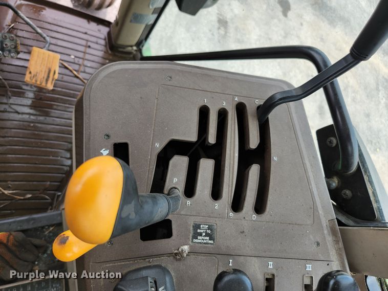 image for item JM9056 John Deere 6615  tractor