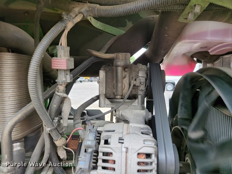 image for item JM9056 John Deere 6615  tractor