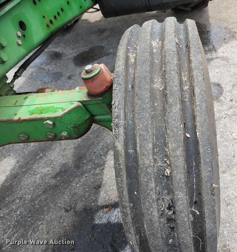 image for item JM9056 John Deere 6615  tractor