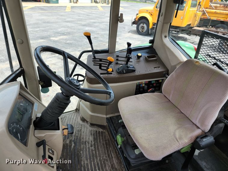 image for item JM9057 John Deere 6615  tractor