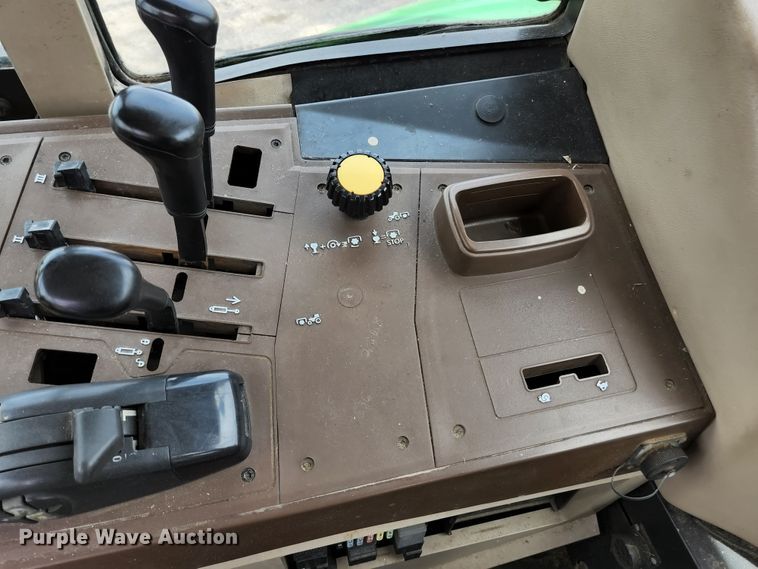 image for item JM9057 John Deere 6615  tractor