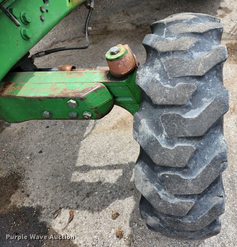 image for item JM9057 John Deere 6615  tractor