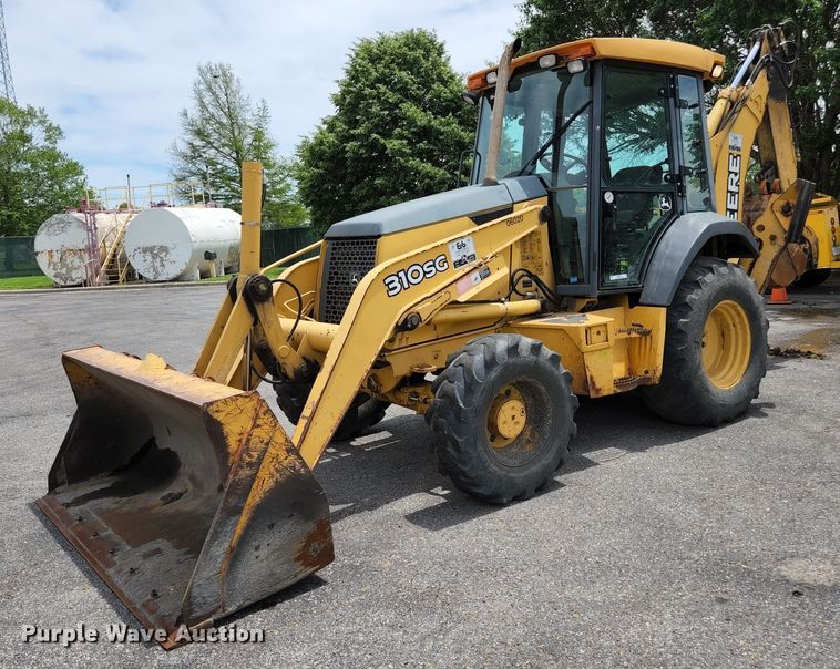 image for item JM9059 2006 John Deere 310SG  backhoe