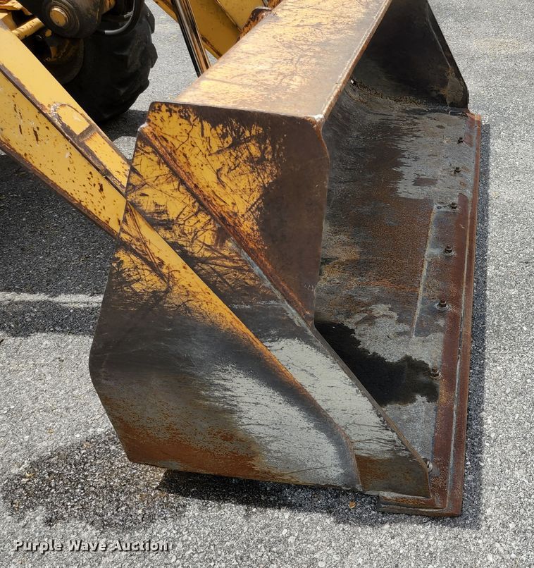 image for item JM9059 2006 John Deere 310SG  backhoe