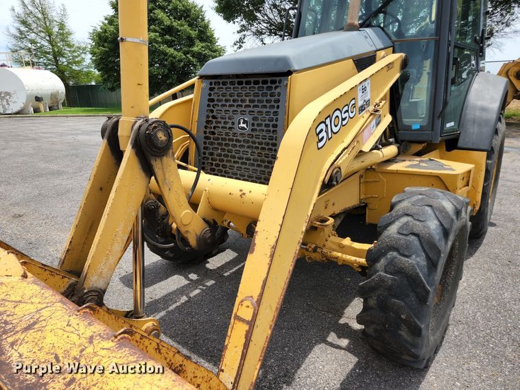 image for item JM9059 2006 John Deere 310SG  backhoe