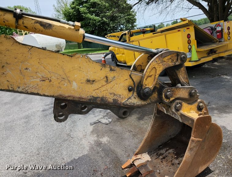 image for item JM9059 2006 John Deere 310SG  backhoe