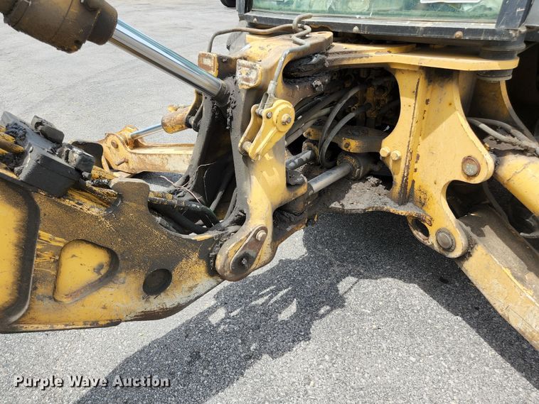 image for item JM9059 2006 John Deere 310SG  backhoe