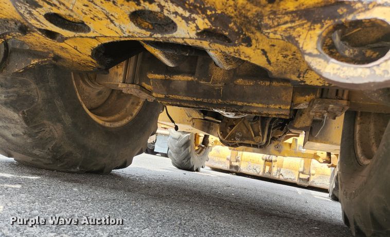 image for item JM9059 2006 John Deere 310SG  backhoe