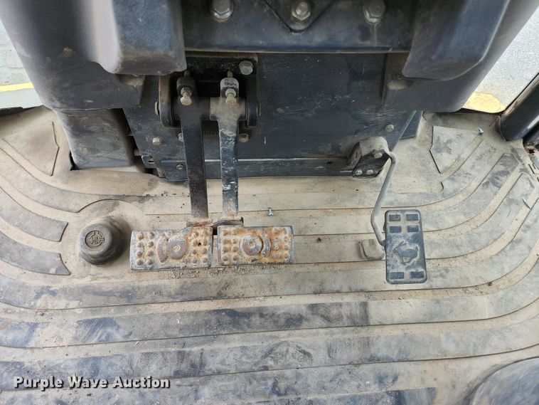 image for item JM9059 2006 John Deere 310SG  backhoe