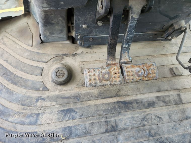 image for item JM9059 2006 John Deere 310SG  backhoe