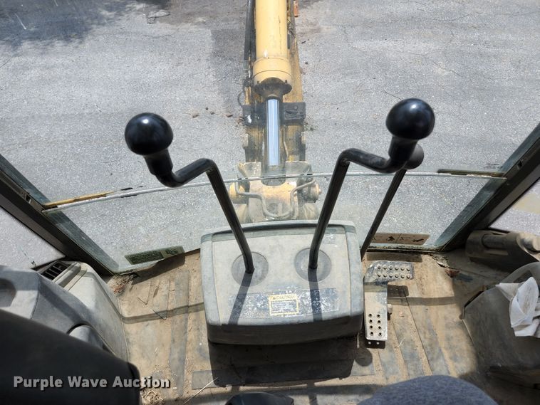 image for item JM9059 2006 John Deere 310SG  backhoe