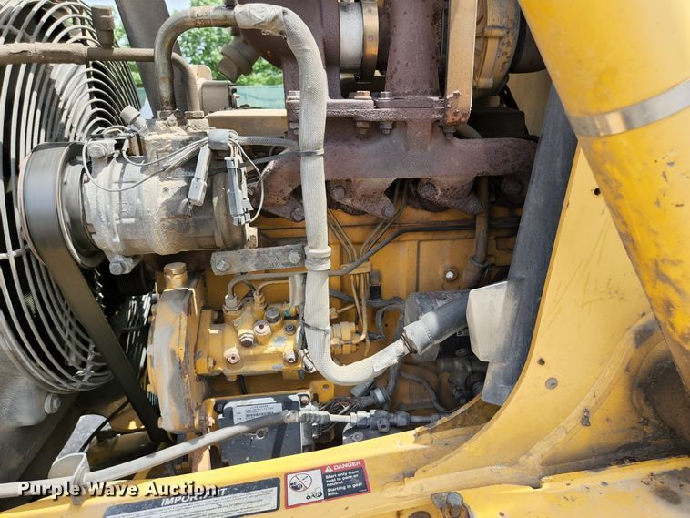 image for item JM9059 2006 John Deere 310SG  backhoe