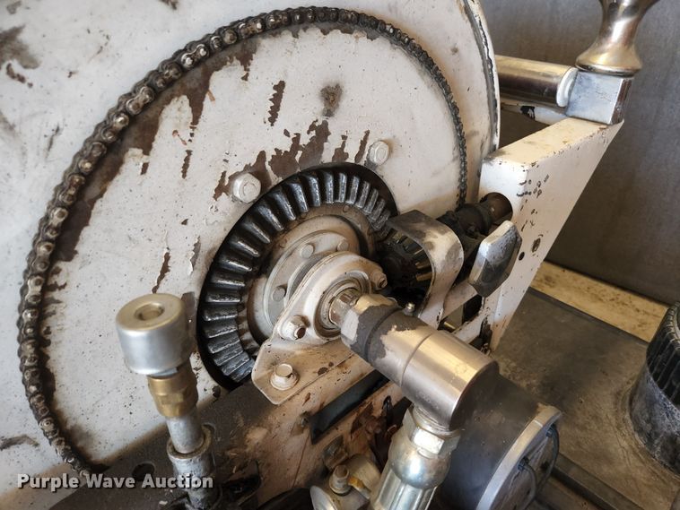 image for item JM9066 Defender  brush fire skid unit