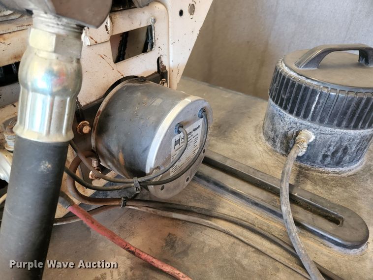 image for item JM9066 Defender  brush fire skid unit