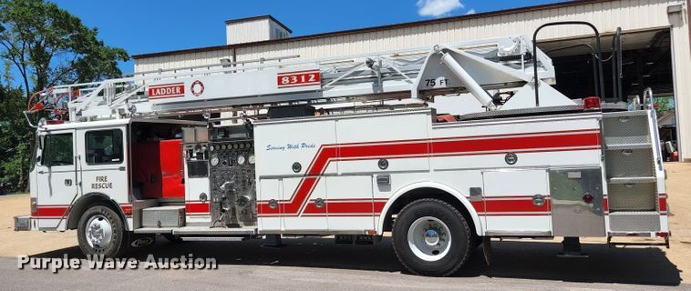 image for item JM9067 1985 Pierce Arrow  aerial platform fire truck