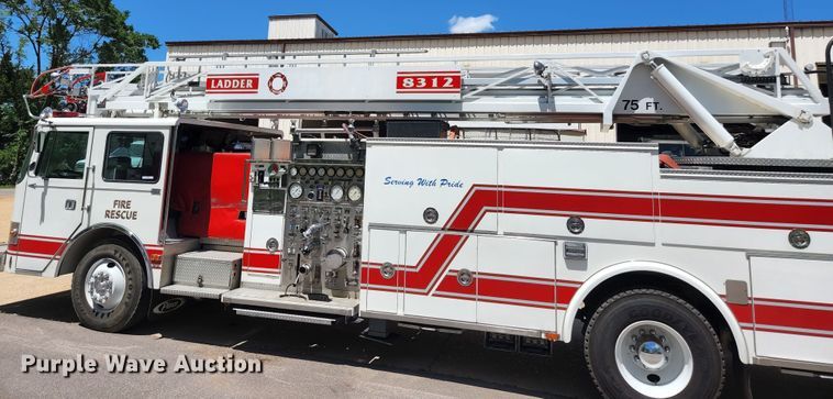 image for item JM9067 1985 Pierce Arrow  aerial platform fire truck